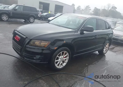 2010 Audi Q5 3.2 Premium z USA, uszkodzony, nr VIN WA1CKAFP4AA071368